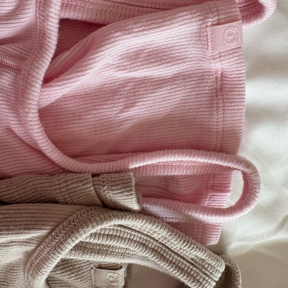 Lululemon Ribbed Tank Tops - Picture 2 of 4